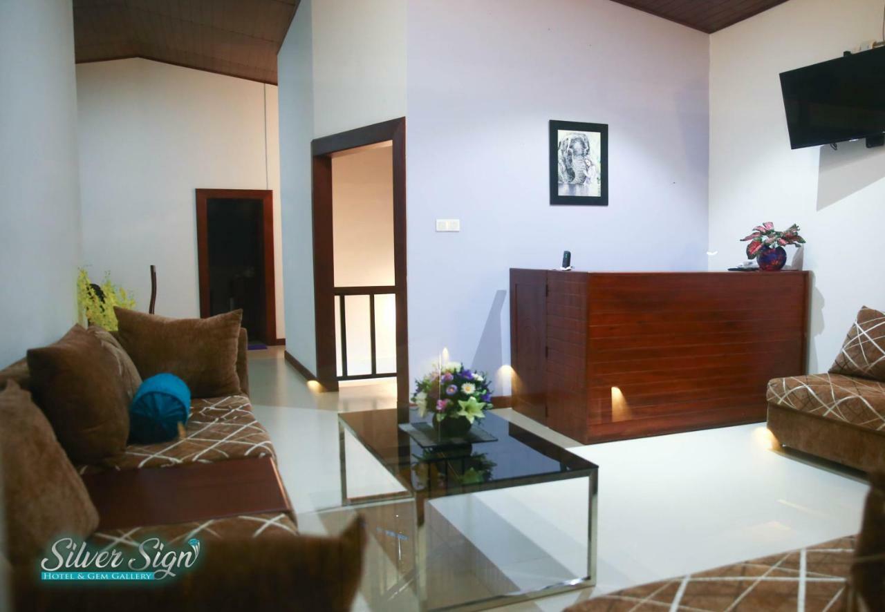 Silver Sign Hotel Katugastota المظهر الخارجي الصورة