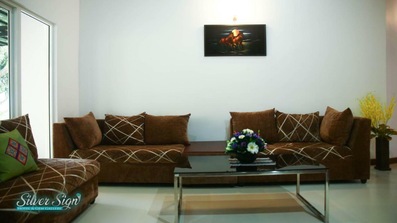 Silver Sign Hotel Katugastota المظهر الخارجي الصورة