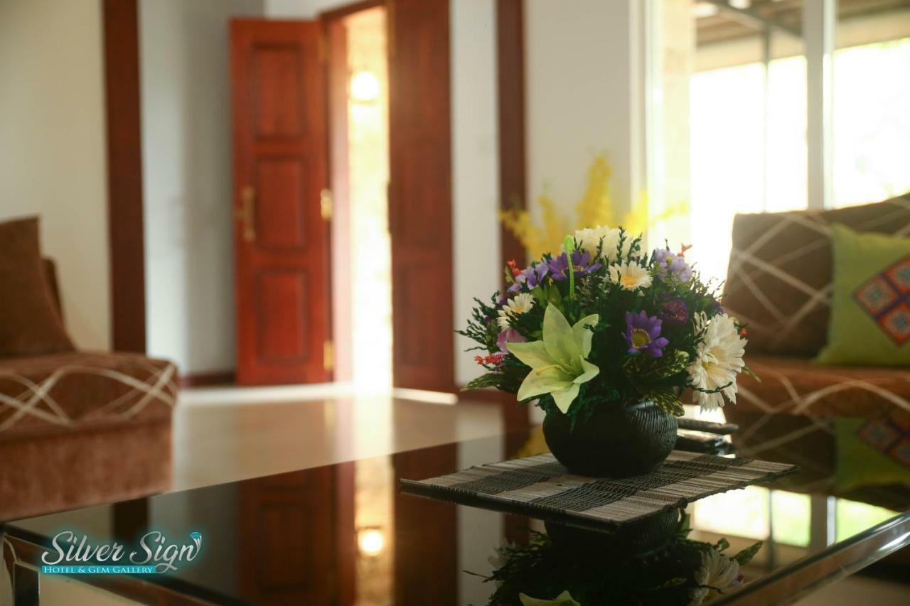 Silver Sign Hotel Katugastota المظهر الخارجي الصورة