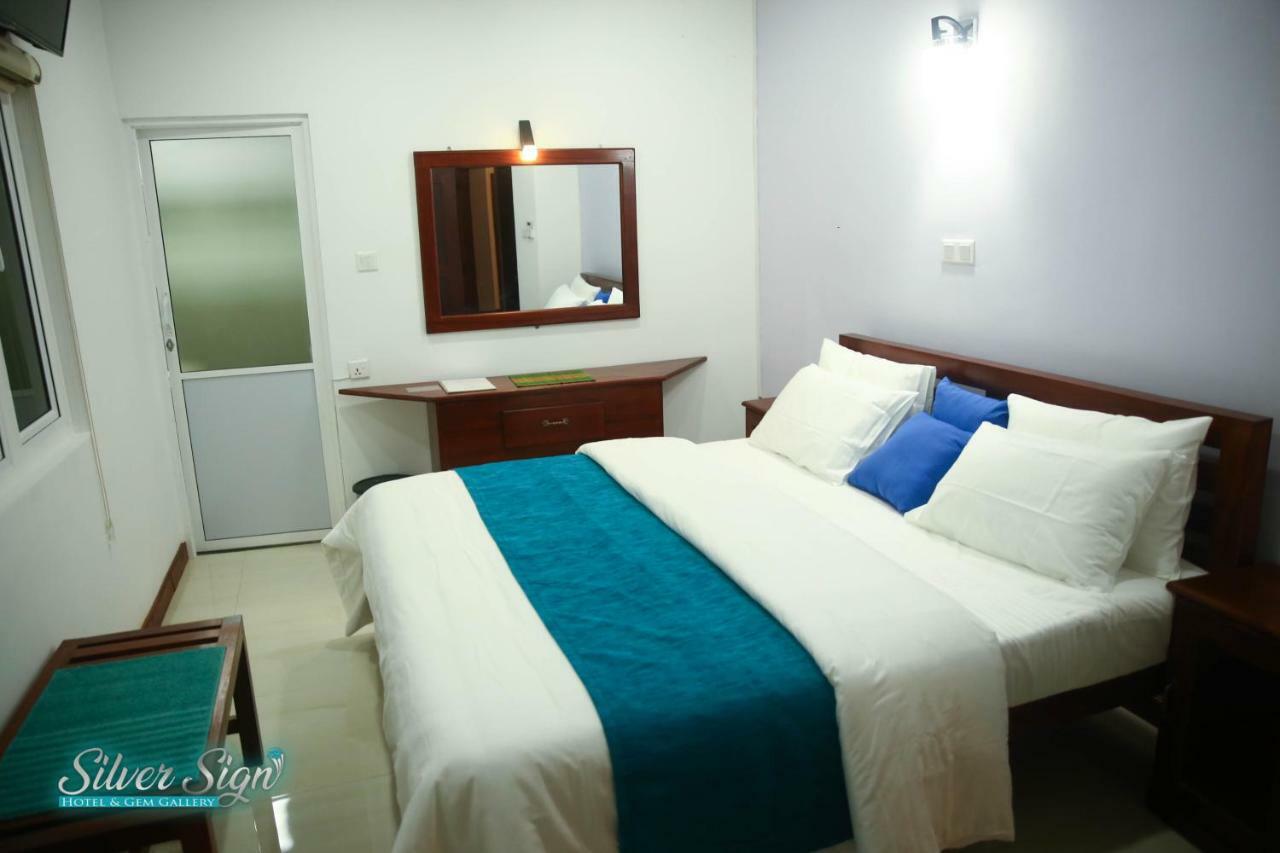 Silver Sign Hotel Katugastota المظهر الخارجي الصورة
