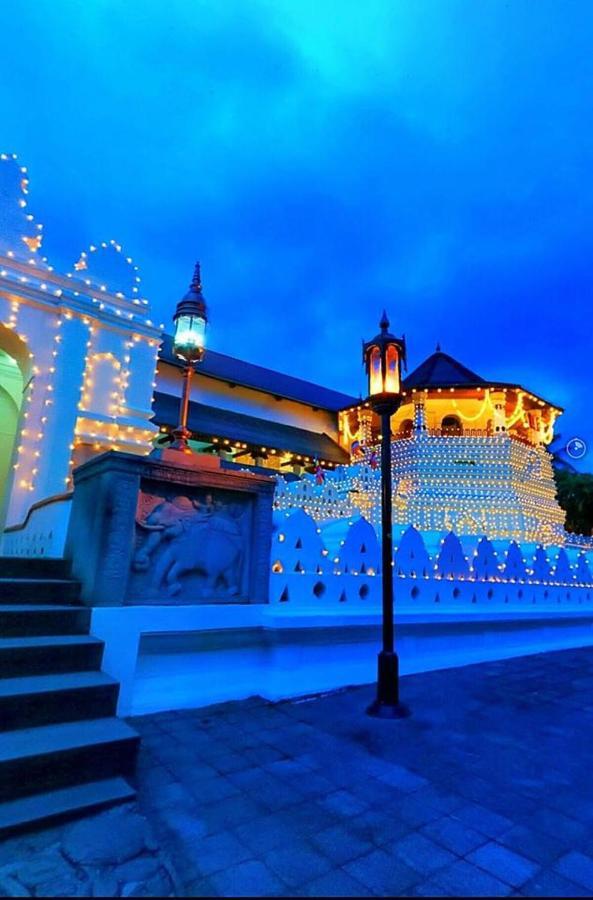 Silver Sign Hotel Katugastota المظهر الخارجي الصورة